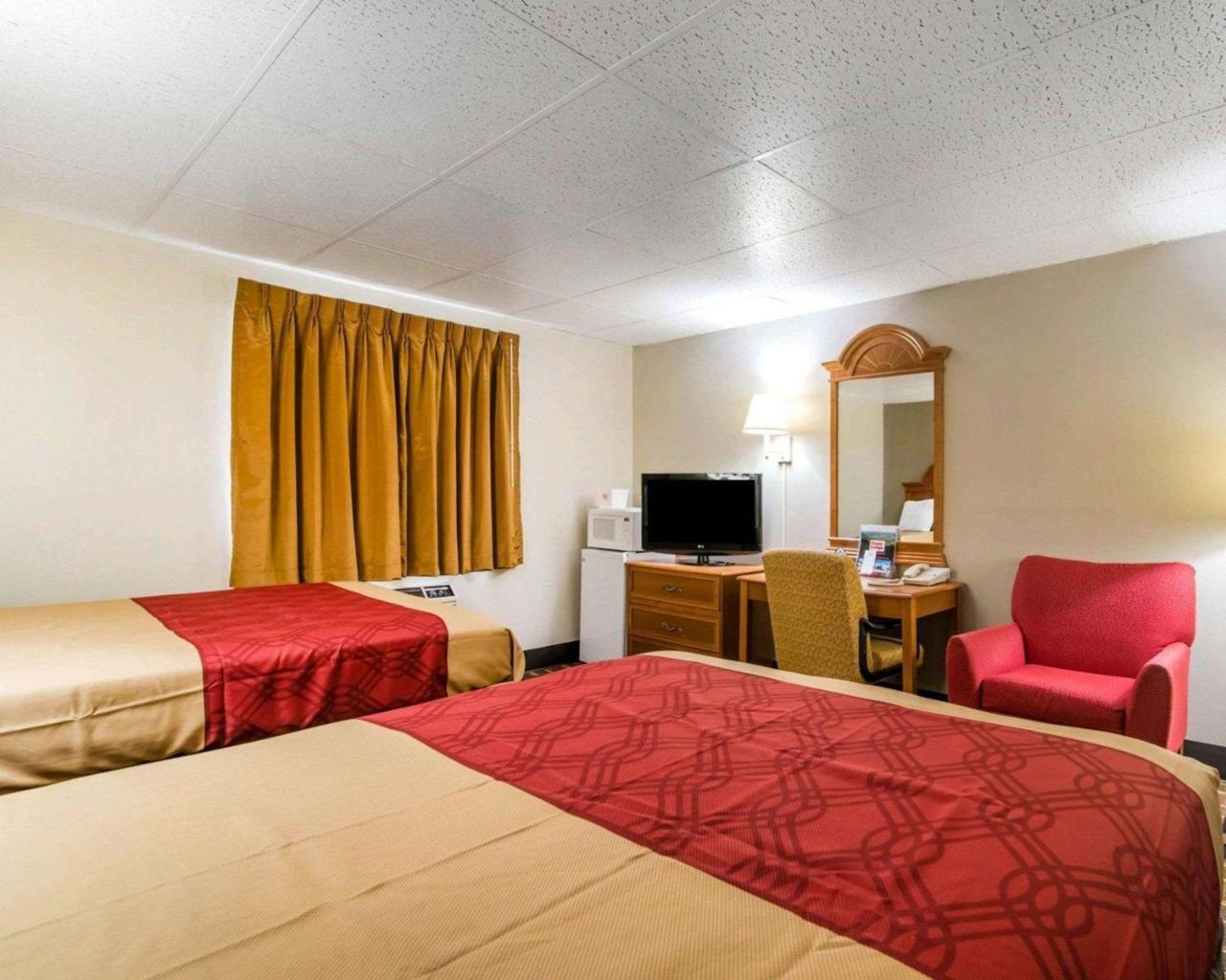 Econo Lodge نيو بالتز المظهر الخارجي الصورة