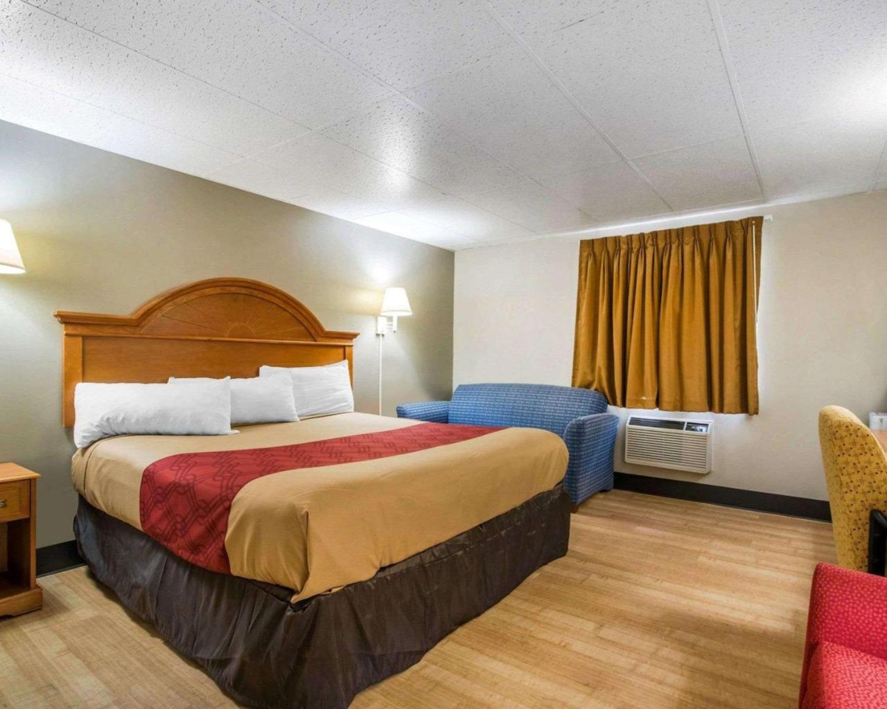 Econo Lodge نيو بالتز المظهر الخارجي الصورة
