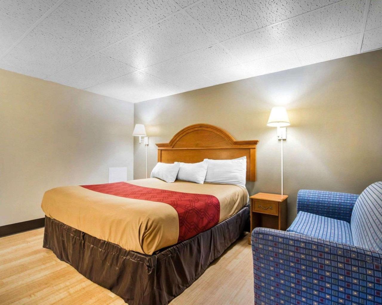 Econo Lodge نيو بالتز المظهر الخارجي الصورة
